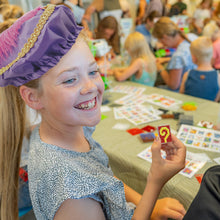 Lade das Bild in den Galerie-Viewer, Pixelhobby Workshop 22 november, 13:30 - 14.30
